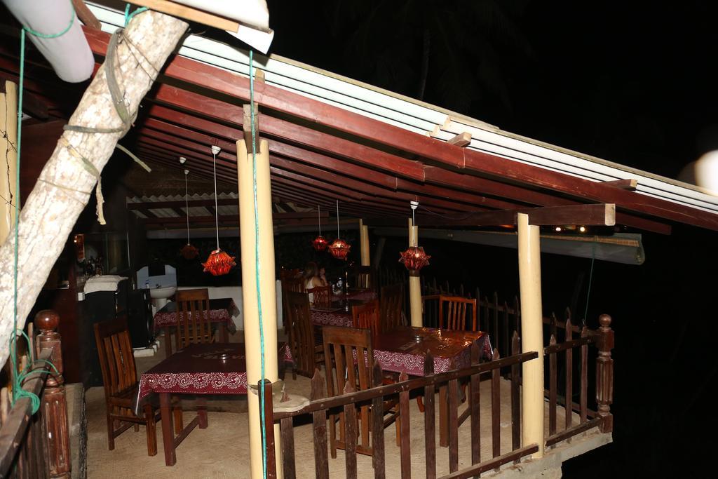 Yoho Villa Sea View Mirissa Buitenkant foto