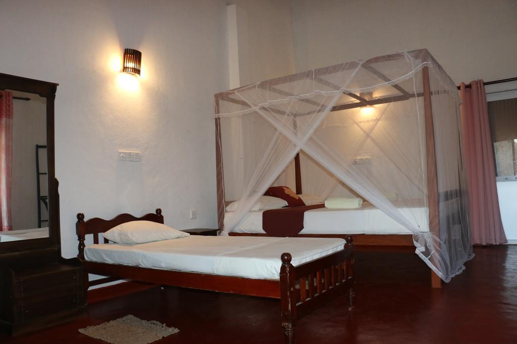 Yoho Villa Sea View Mirissa Buitenkant foto